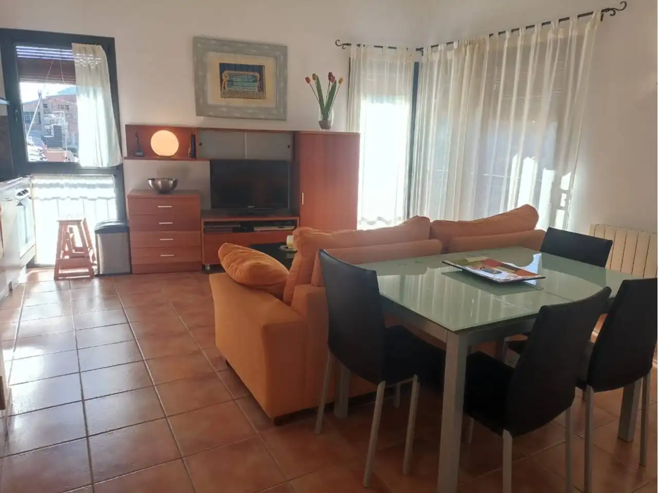 Sala de estar de Dúplex en venta en Castellfollit de la Roca con Calefacción, Terraza y Amueblado
