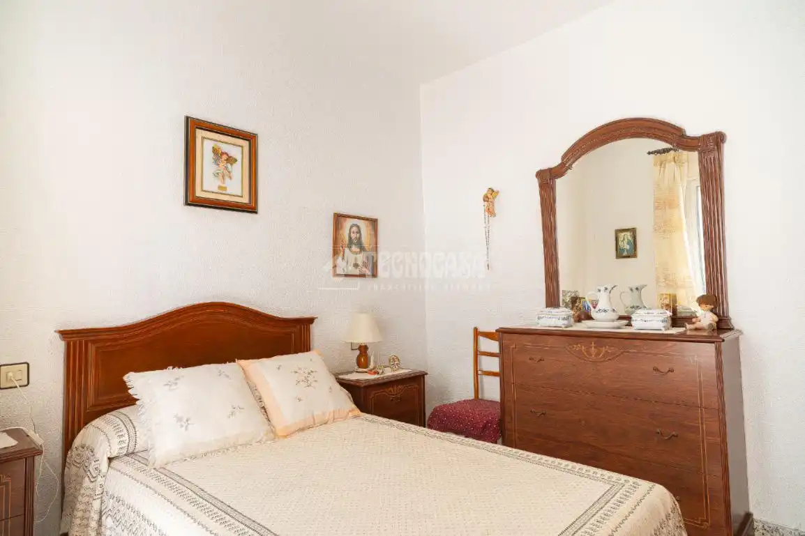 Habitación de Piso en venta en Salobreña