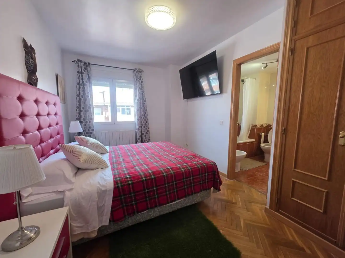 Schlafzimmer von Wohnung zur Miete in Ávila mit Heizung, Parkett und Terrasse