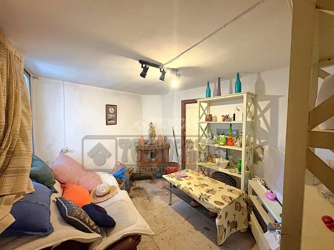 Casa adosada en venta en Castillo-Albaráñez con Calefacción