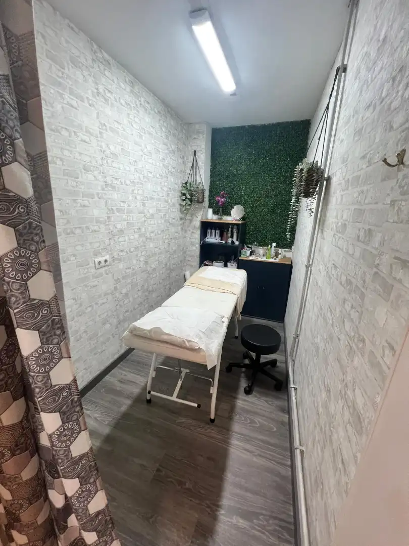 Local comercial en traspaso en Calle Cabrales, imagen 7