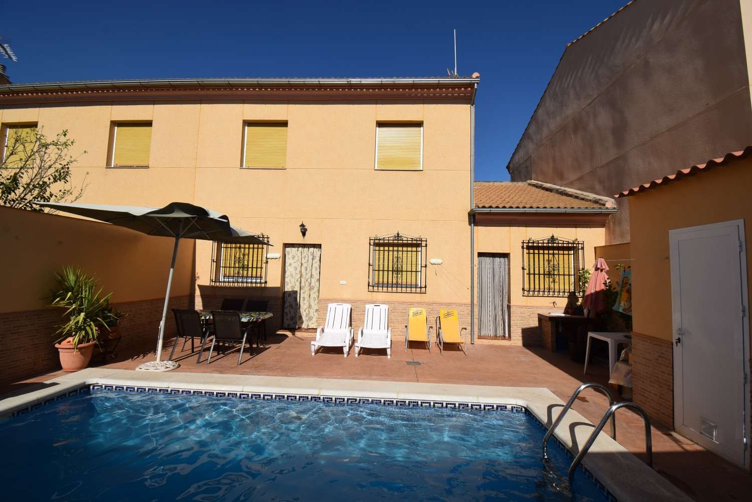 Swimming pool of Single-family semi-detached for sale in Illora  with Air Conditioner, Storage room and Swimming Pool