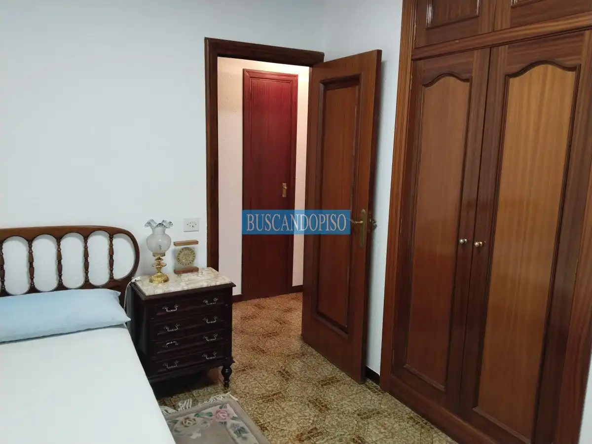 Schlafzimmer von Wohnung zur Miete in  Logroño mit Heizung und Terrasse
