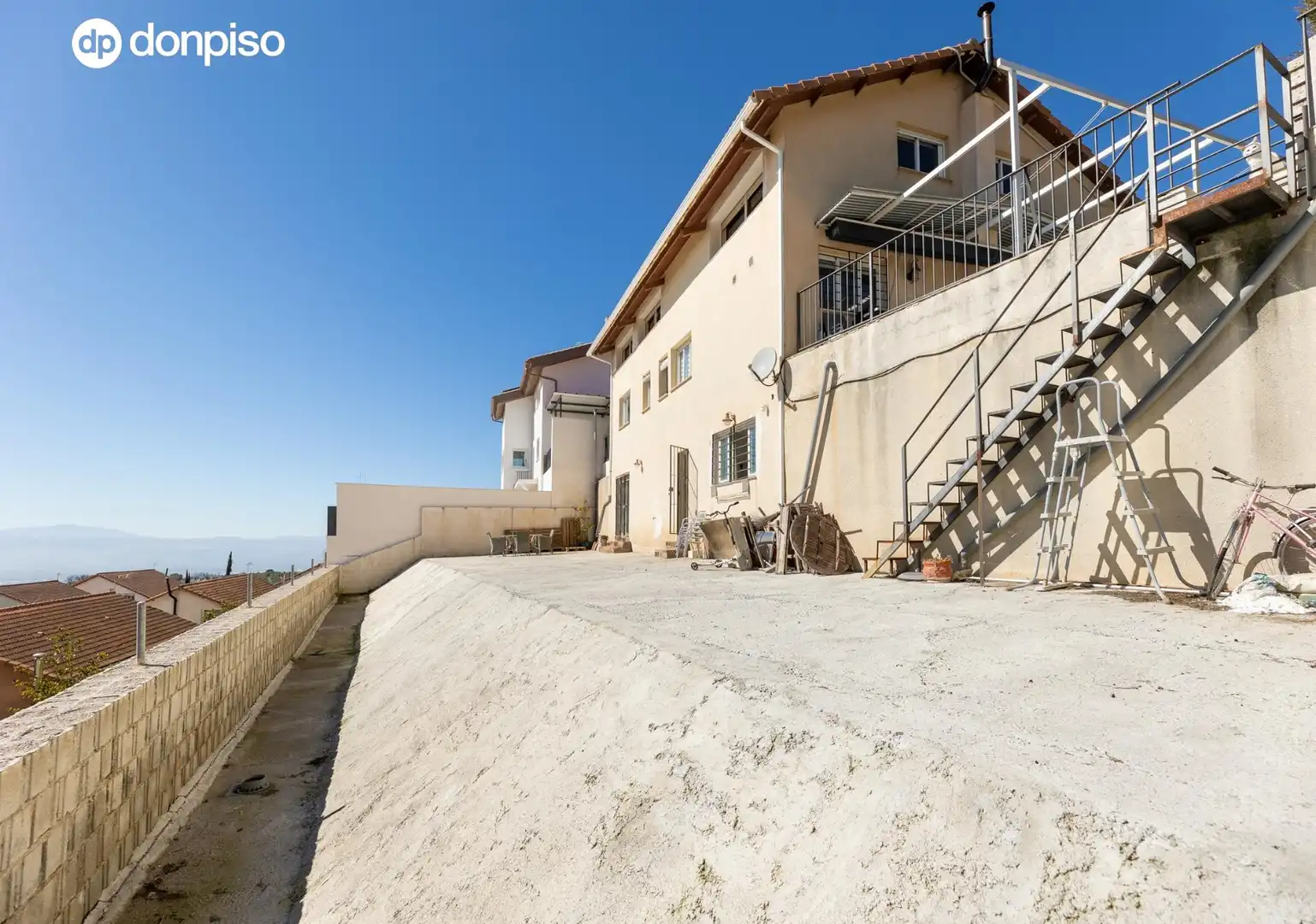 Vista exterior de Casa o chalet en venta en Nívar con Terraza