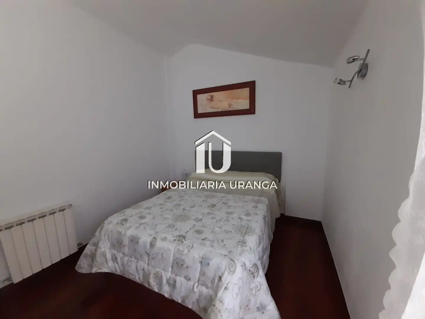 Habitación de Piso en venta en Castro-Urdiales con Calefacción, Terraza y Trastero
