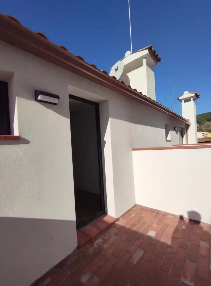 Vista exterior de Ático en venta en Vilassar de Dalt con Aire acondicionado, Calefacción y Parquet