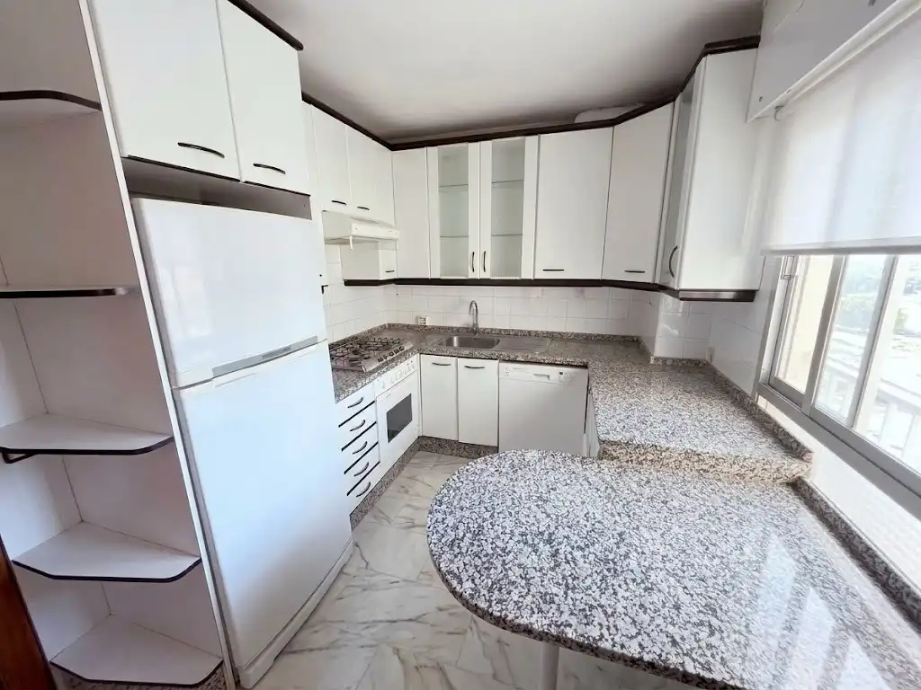 Appartamento con terrazza in vendita a Calle Cardenal Jacinto, imagen 11