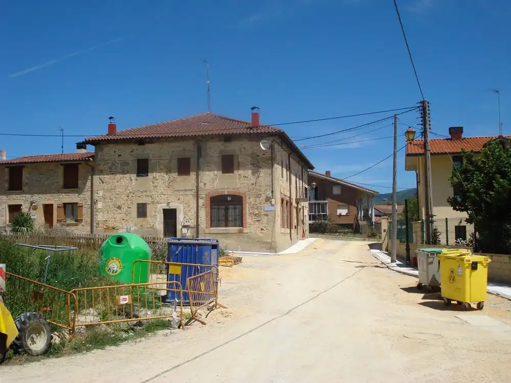 Wohnbaugrundstück zum Verkauf in San Millán / Donemiliaga, imagen 7