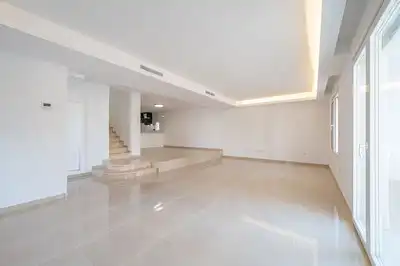Casa a schiera con terrazza in vendita a Calle Salvador Dali 3, imagen 5