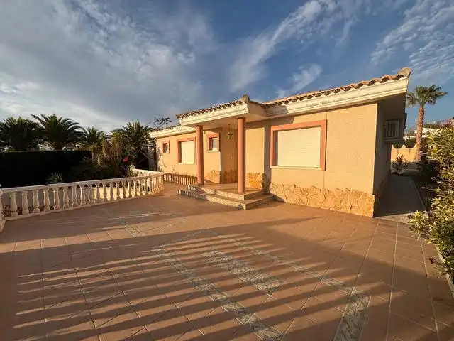Detached house with pool for sale in Urbanización Pisnella 9, imagen 6