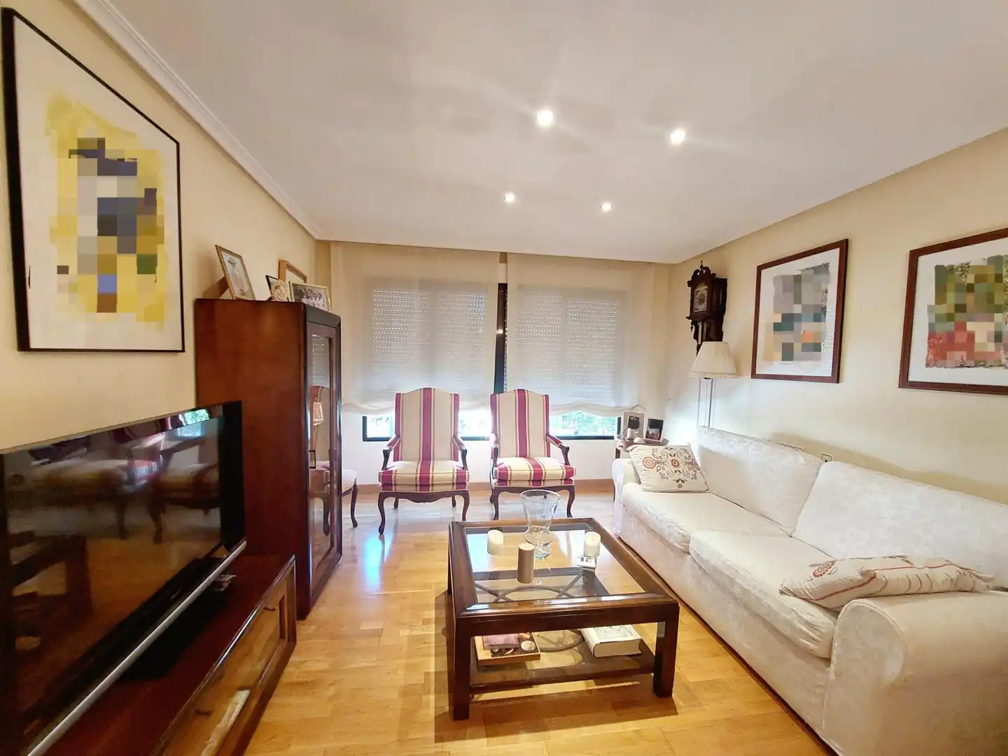 Living room of Flat for sale in  Murcia Capital  with Air Conditioner, Parquet flooring and Terrace