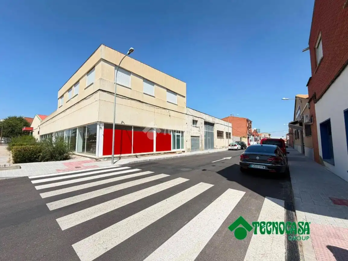 Business premises for sale in Torrijos, imagen 3