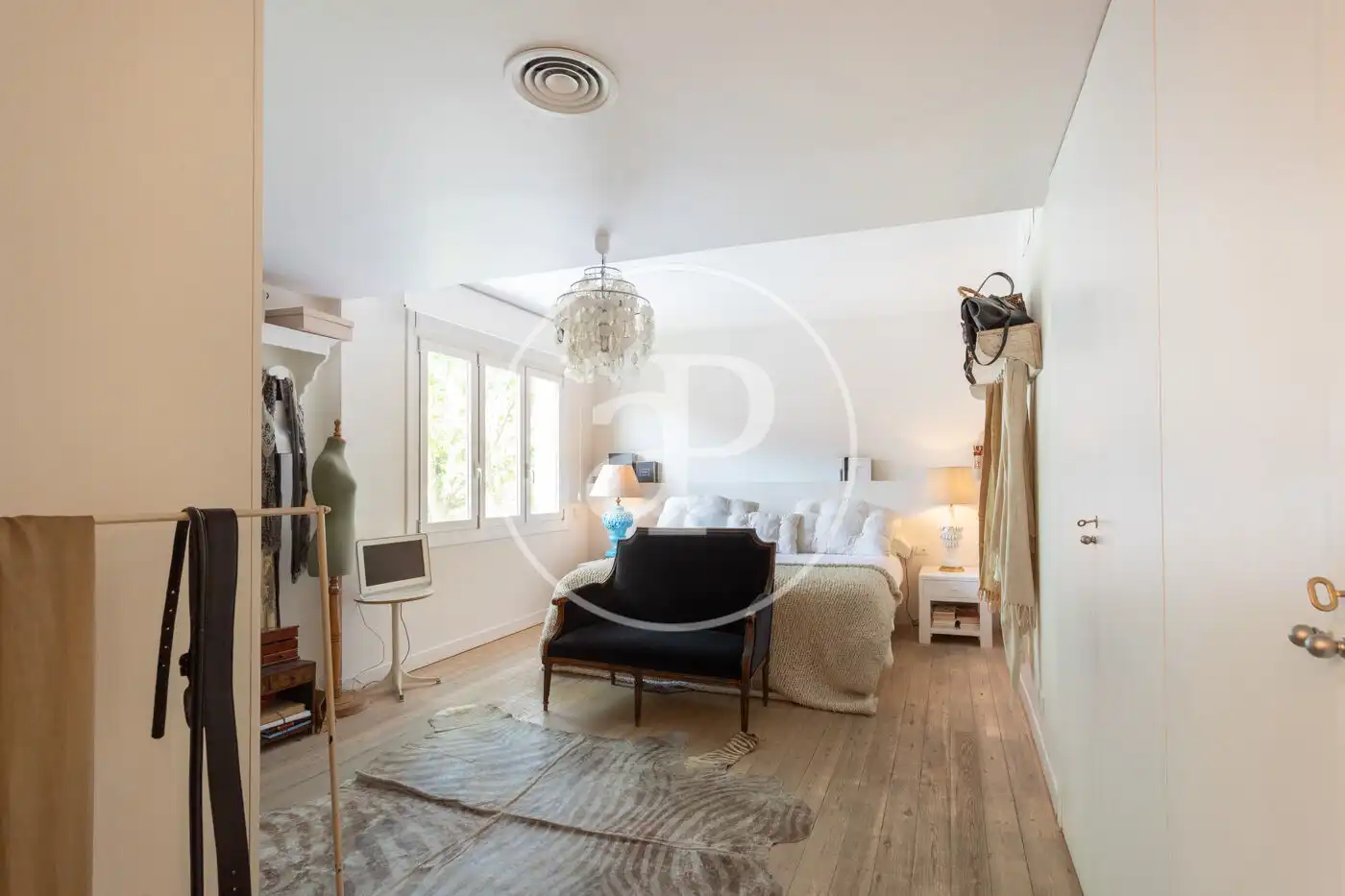 Habitación de Piso de alquiler en Barcelona con Aire acondicionado, Calefacción y Jardín privado