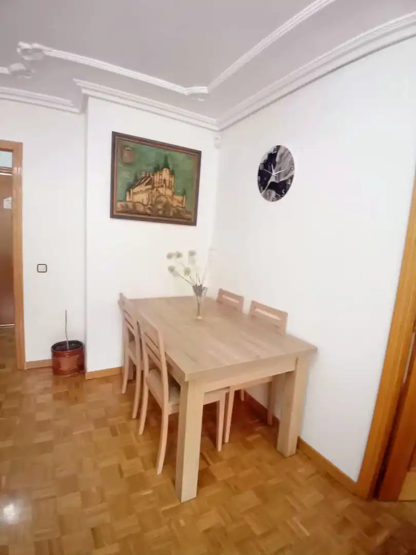 Piso en venta en Calle San Vidal, 24, Reyes Católicos