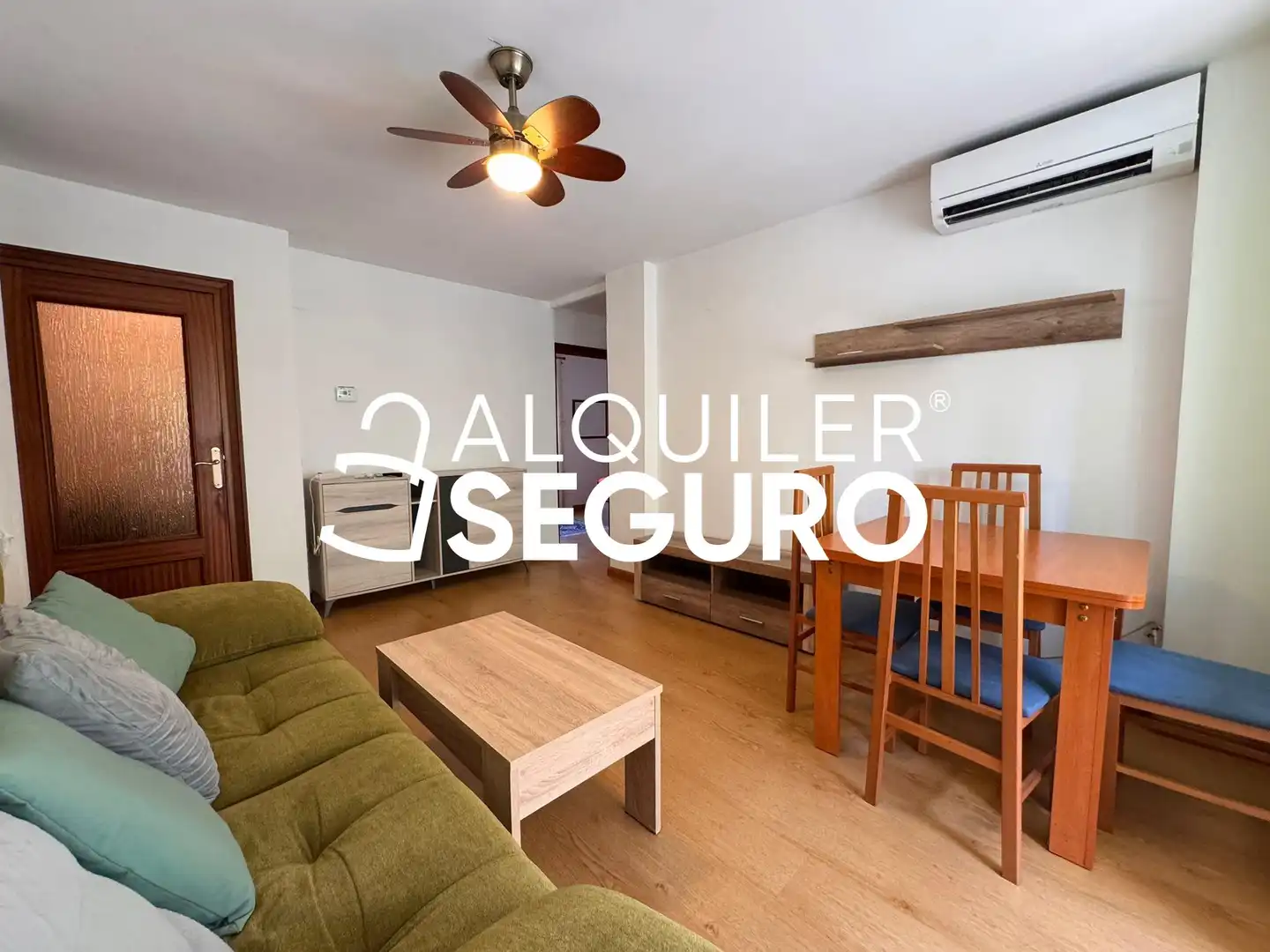 Wohnzimmer von Wohnung zur Miete in Madrid mit Klimaanlage, Heizung und Möbliert
