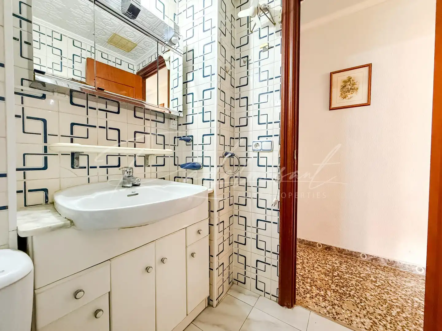 Bathroom of Flat for sale in Centre