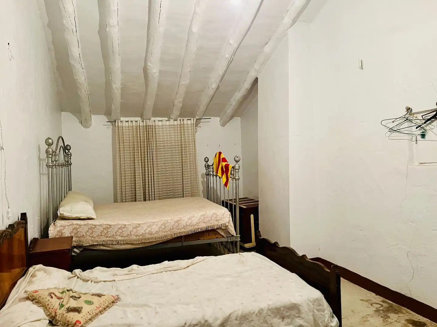 Schlafzimmer von Country house zum Verkauf in Campo de Mirra / El Camp de Mirra mit Privatgarten und Abstellraum