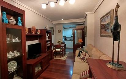 Living room of Flat for sale in Barakaldo   with Heating and Storage room