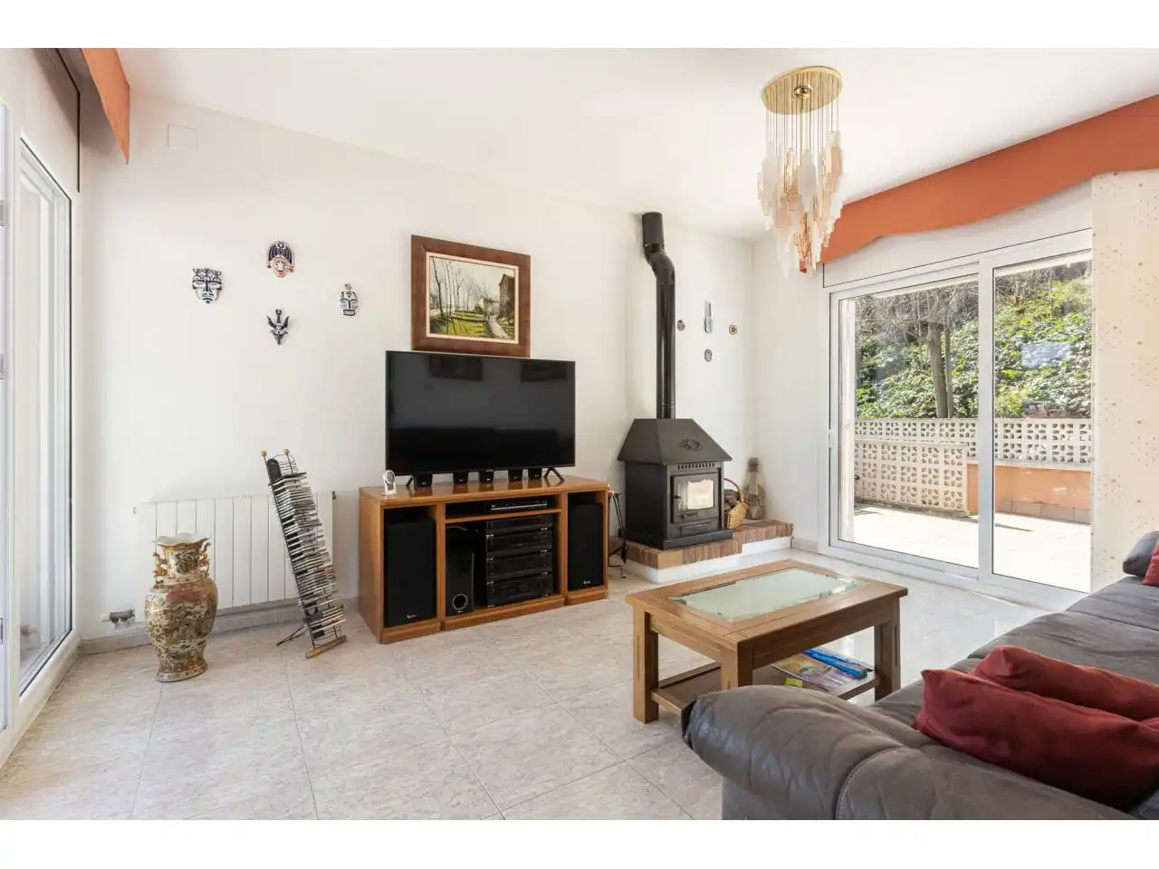 Living room of Houses for sale in Barcelona  with Air Conditioner, Heating and Terrace