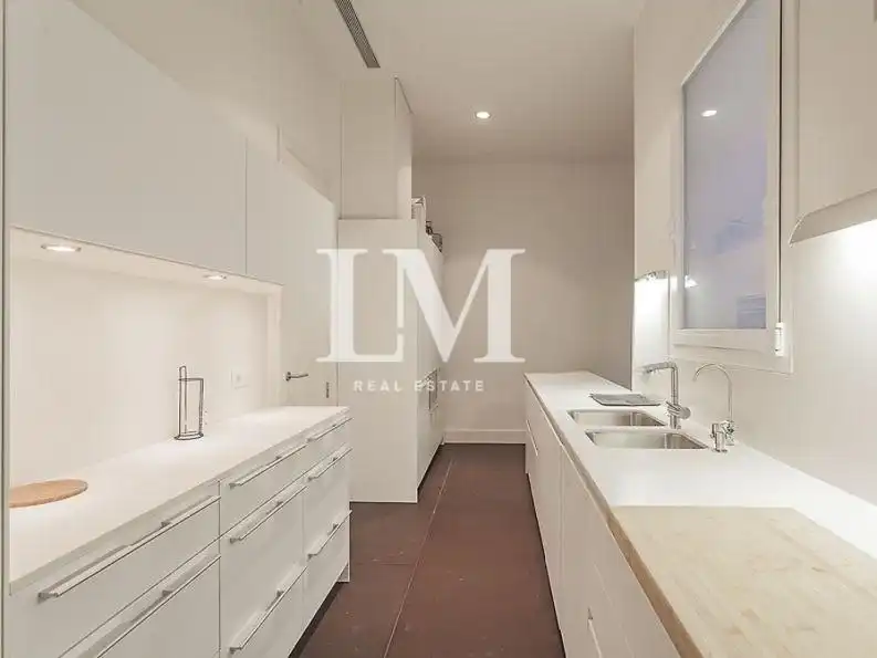 Apartament amb terrassa de lloguer a CORTS CATALANES, imagen 41