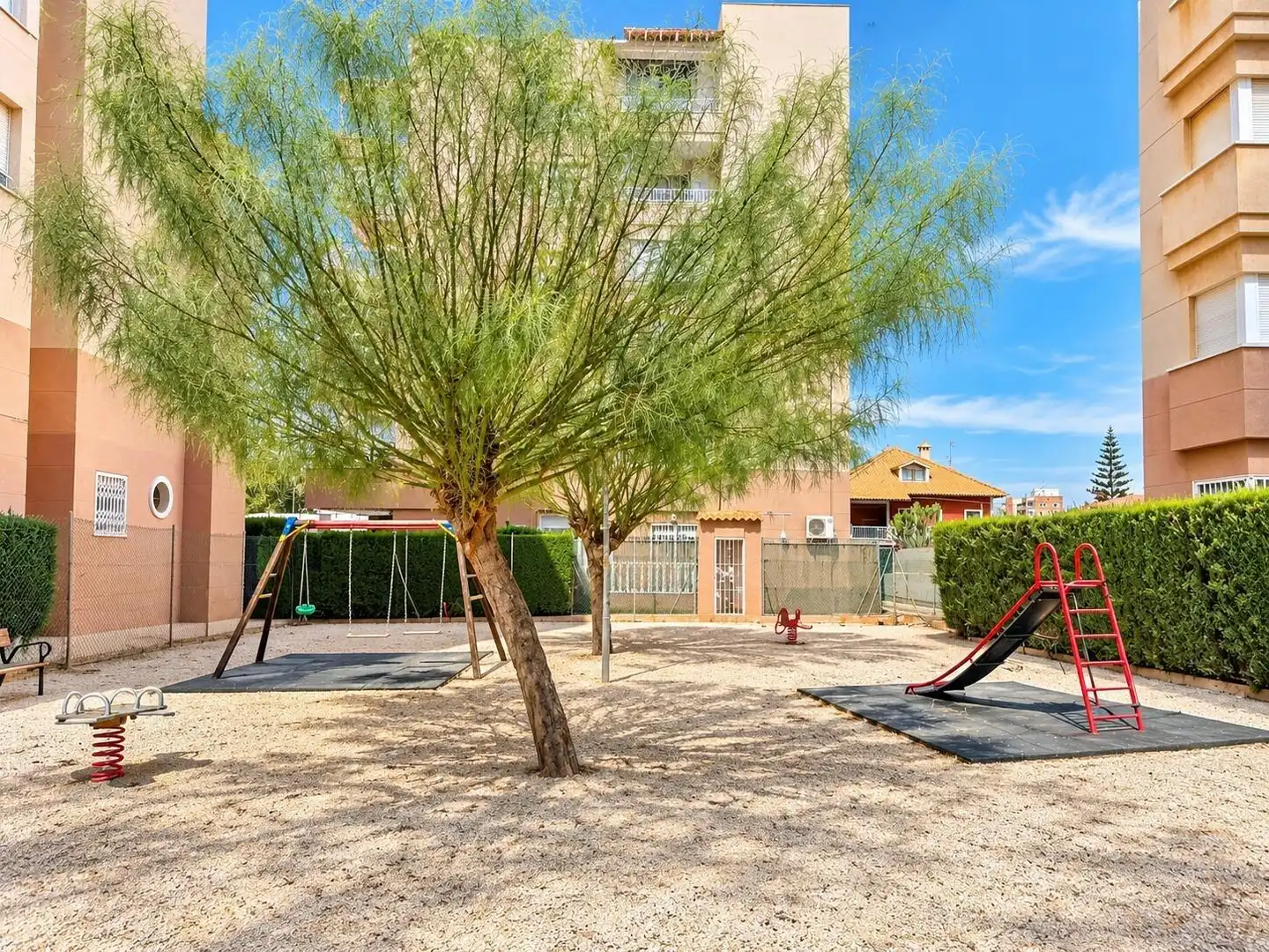 Apartamento con terraza en venta en Calle C. Virgen del Mar 1, imagen 14