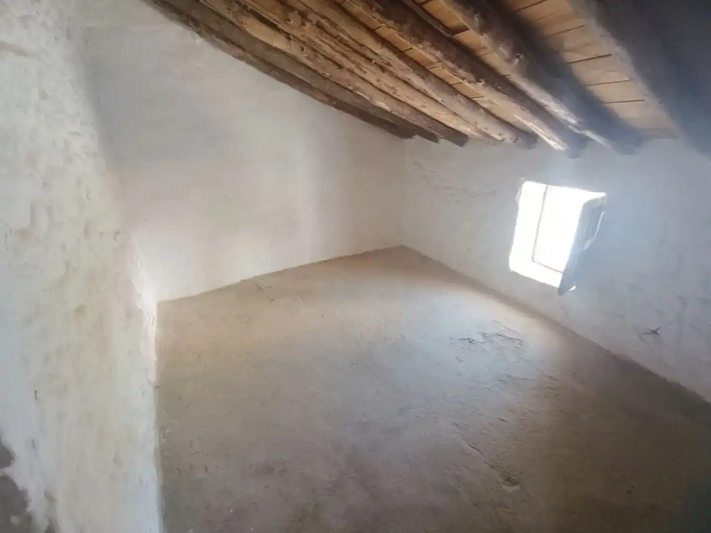 Casa adosada en venda en Alozaina