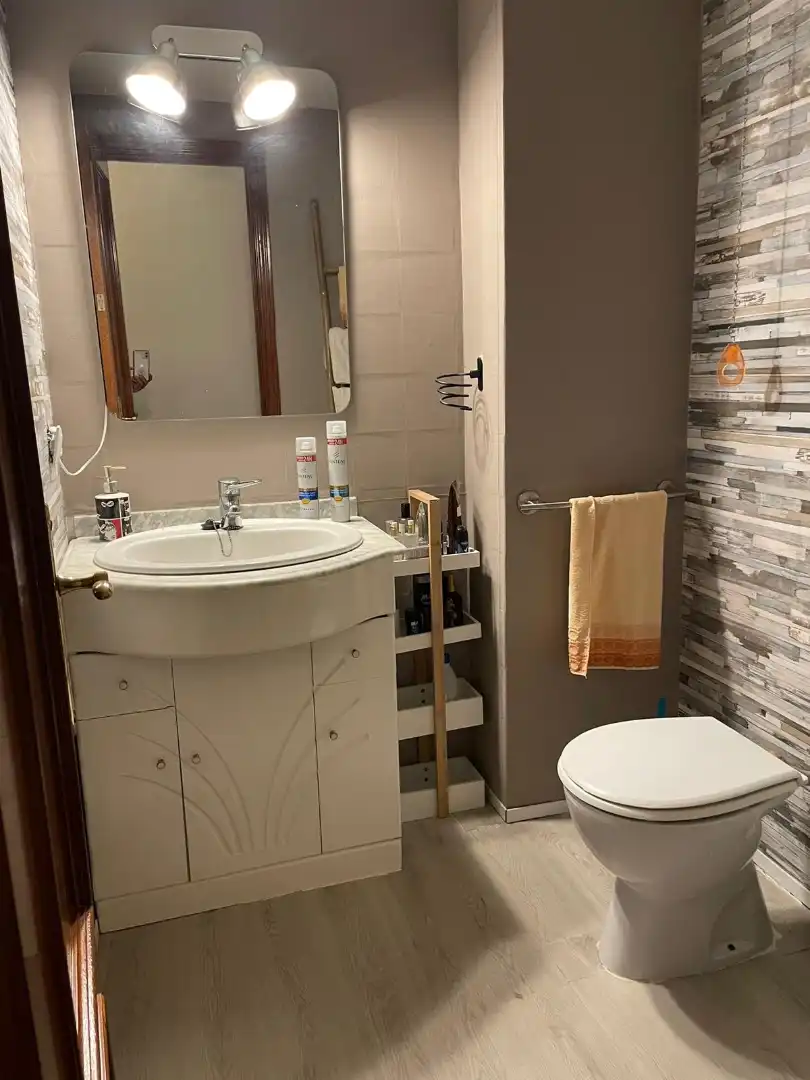 Baño de Piso en venta en Mérida con Aire acondicionado, Trastero y Amueblado