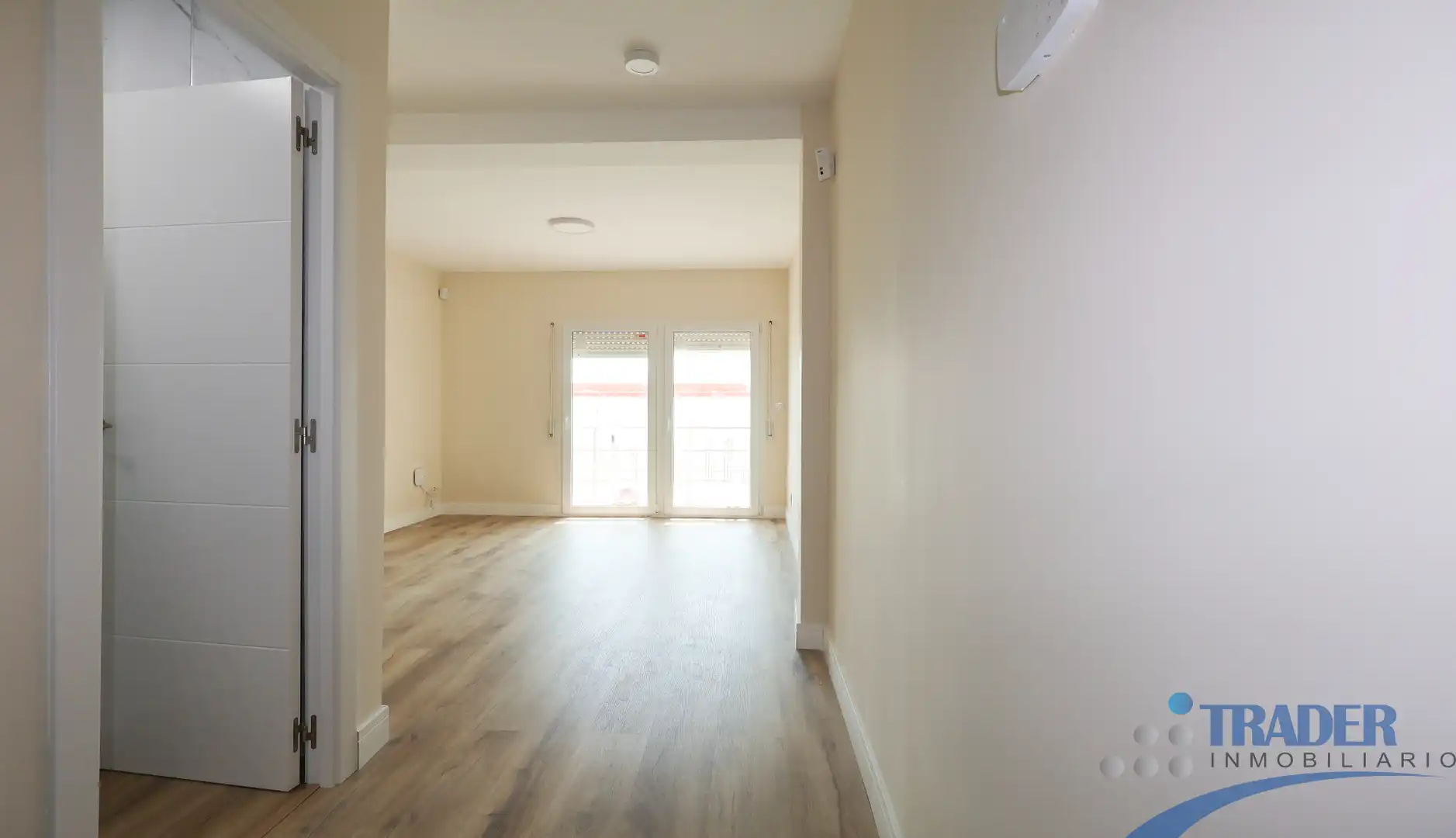 Piso en venta en Alcorcón con Calefacción, Jardín privado y Terraza