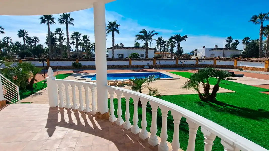 Villa con piscina in vendita a Camino del Hondo, imagen 5