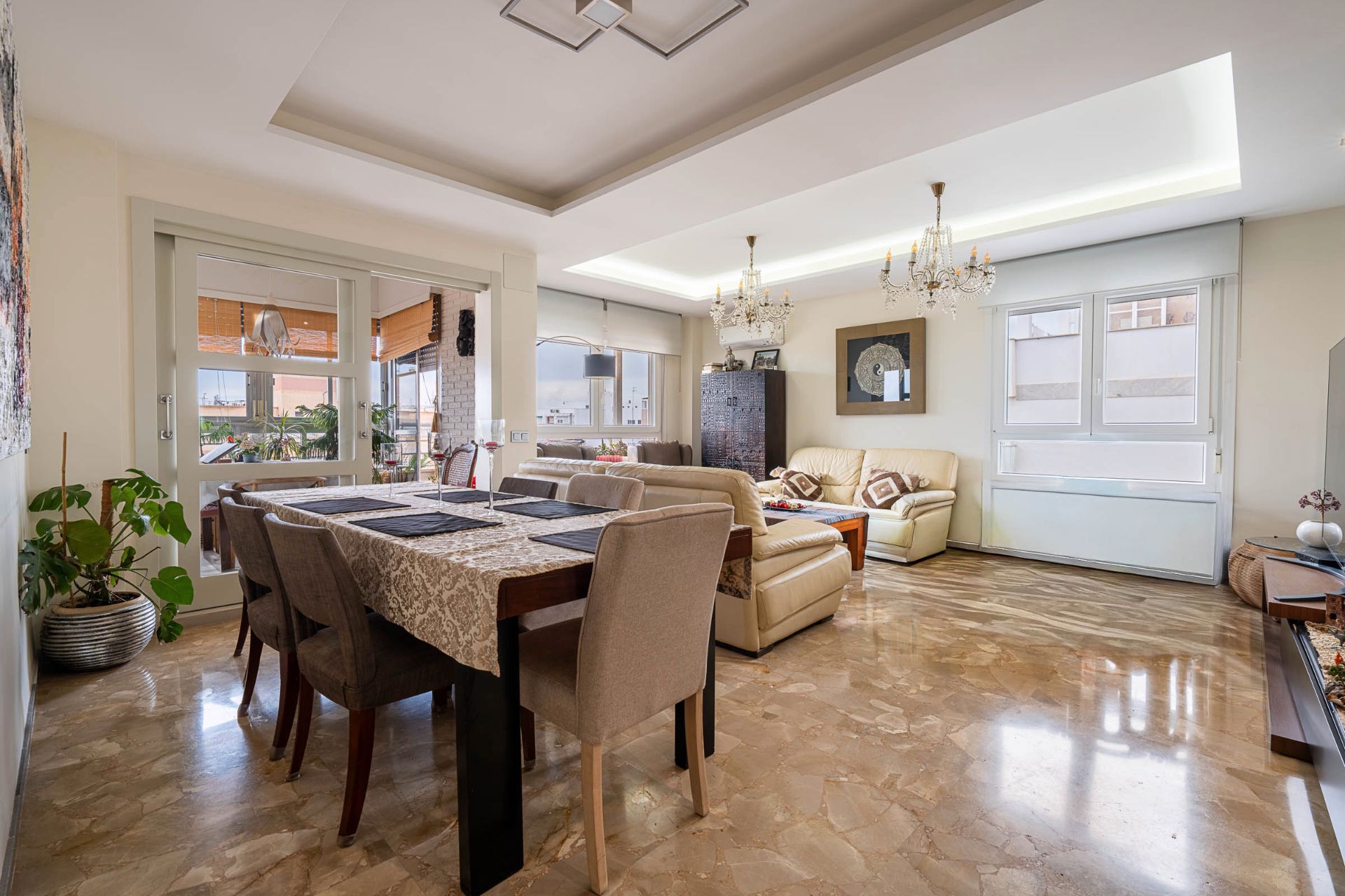 Comedor de Piso en venta en  Almería Capital con Aire acondicionado, Calefacción y Parquet