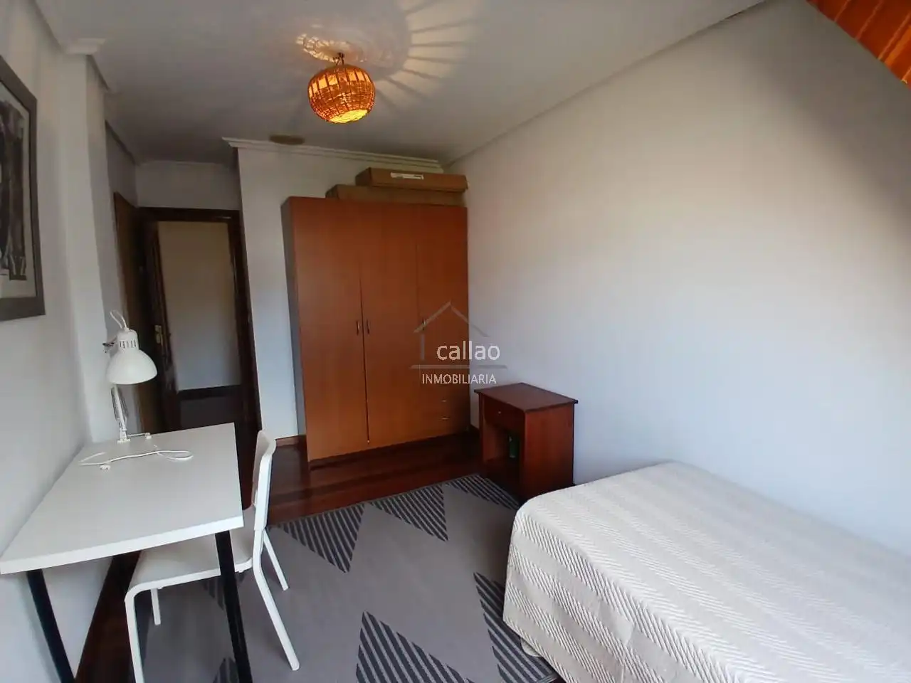 Bedroom of Flat for rent in Ferrol  with Heating, Parquet flooring and Furnished