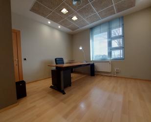 Premises to rent in  Logroño  with Air Conditioner and Terrace