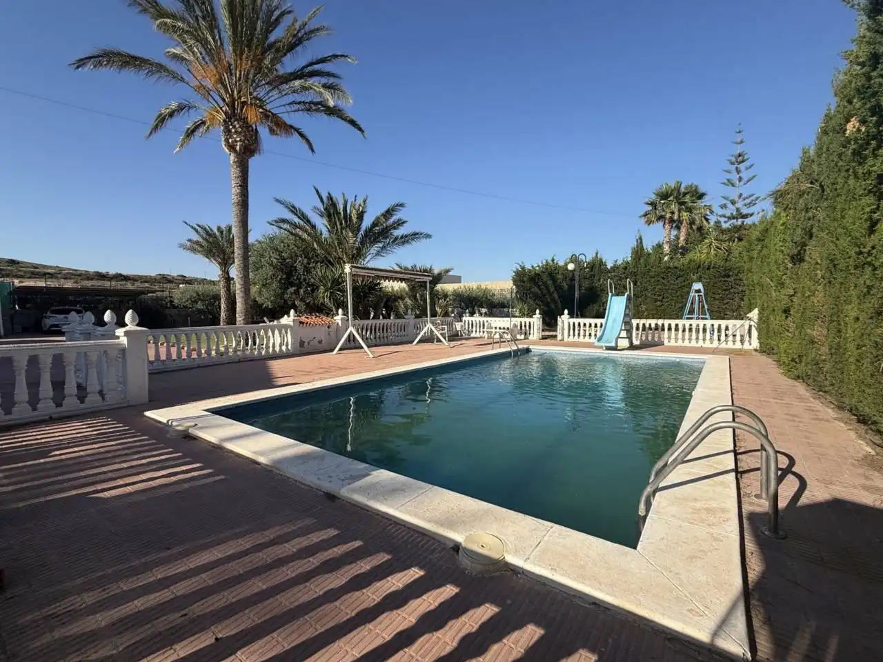 Piscina de Casa o chalet en venta en Elche / Elx con Aire acondicionado, Calefacción y Jardín privado