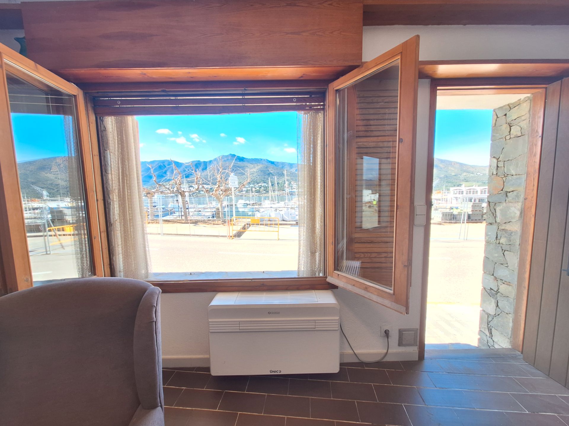 Flat for sale in El Port de la Selva  with Air Conditioner