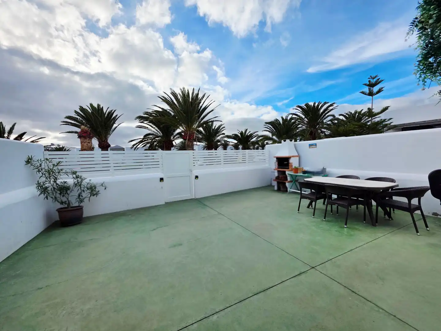 Terraza de Dúplex en venta en Yaiza con Jardín privado, Terraza y Amueblado