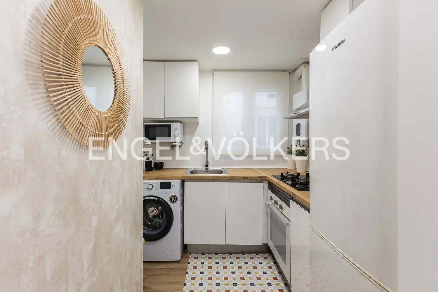 Kitchen of Flat for sale in Valencia  with Air Conditioner, Heating and Parquet flooring