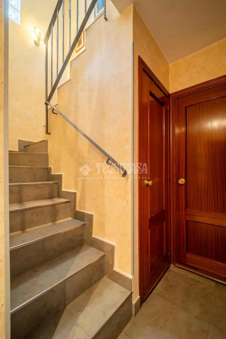 Casa adosada en venta en Arganda del Rey con Aire acondicionado y Amueblado