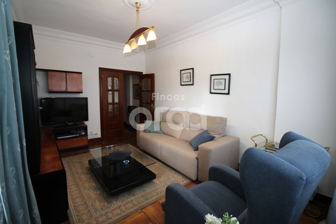 Sala d'estar de Pis en venda en Santurtzi  amb Calefacció i Terrassa