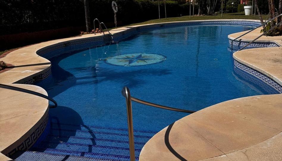 Photo 1 of Apartment for sale in Los Pacos, Málaga