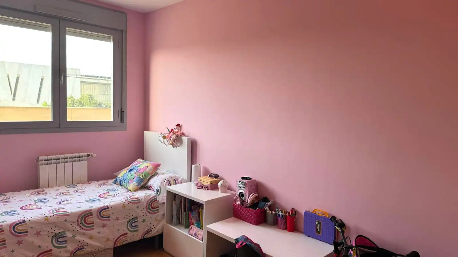 Bedroom of Flat for sale in Tres Cantos  with Heating, Parquet flooring and Terrace