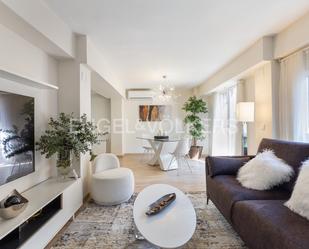 Living room of Apartment to rent in  Valencia Capital  with Air Conditioner, Heating and Parquet flooring