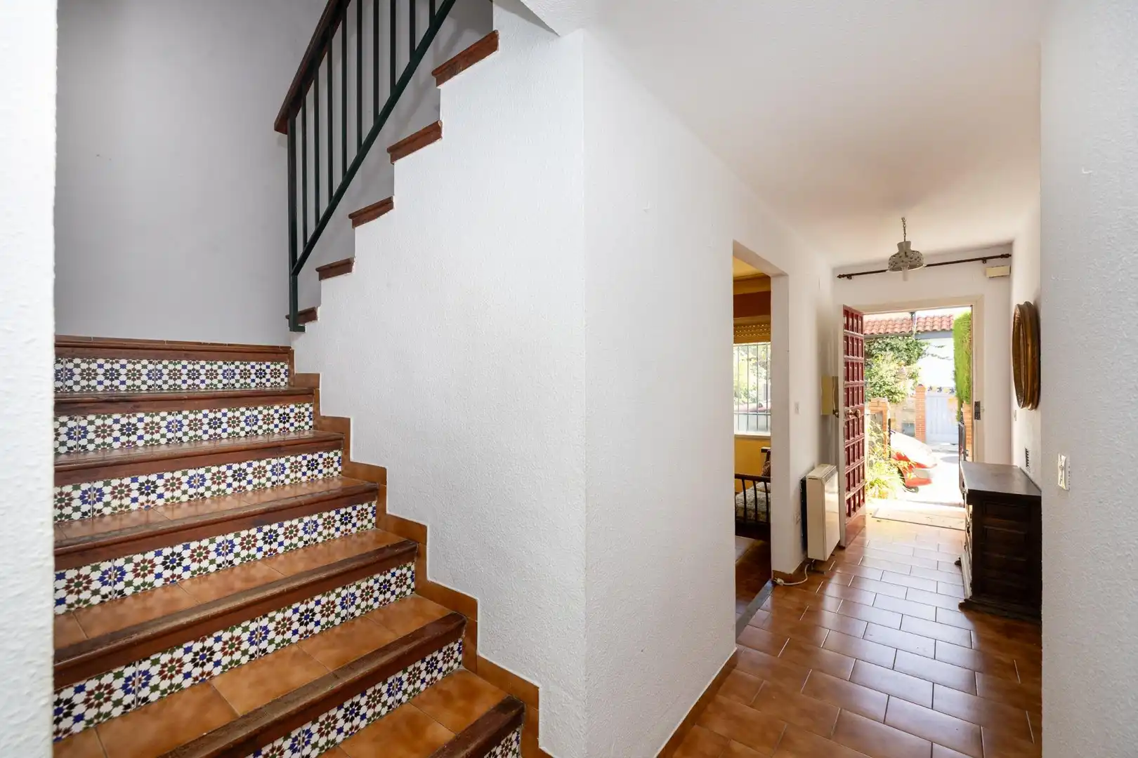 Casa adosada en venta en Ogíjares con Aire acondicionado, Calefacción y Jardín privado
