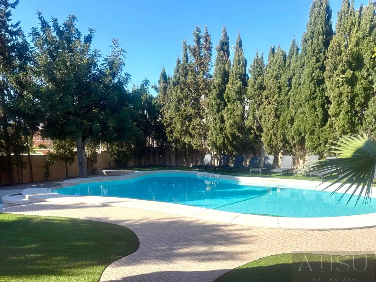 Piscina de Casa o chalet de alquiler en Benidorm con Aire acondicionado, Calefacción y Terraza