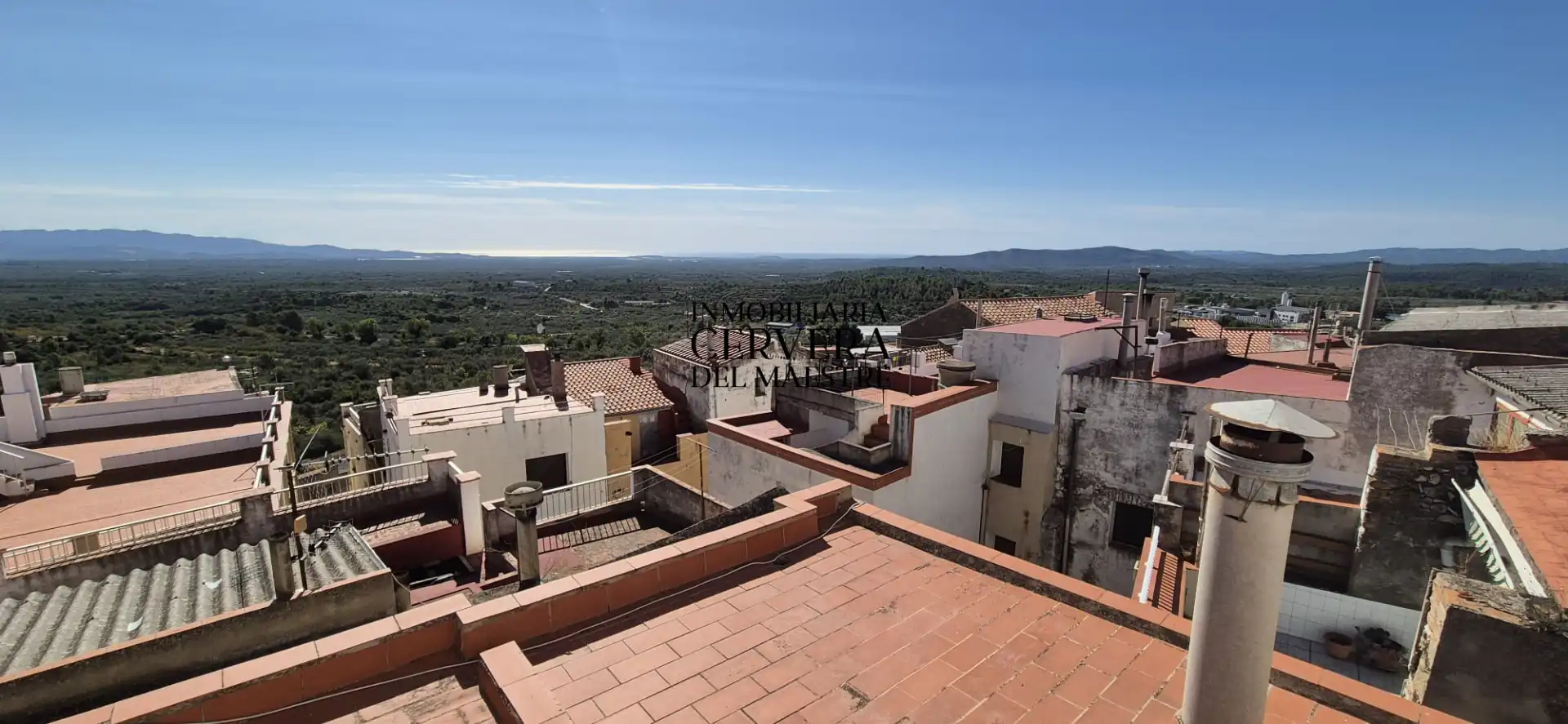 Vista exterior de Casa adosada en venda en Rossell