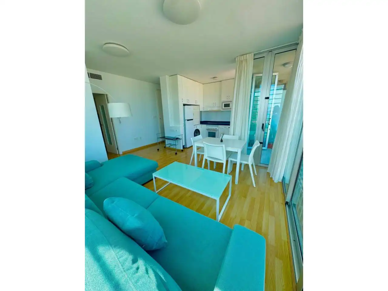 Sala de estar de Piso en venta en Cartagena con Amueblado y Balcón