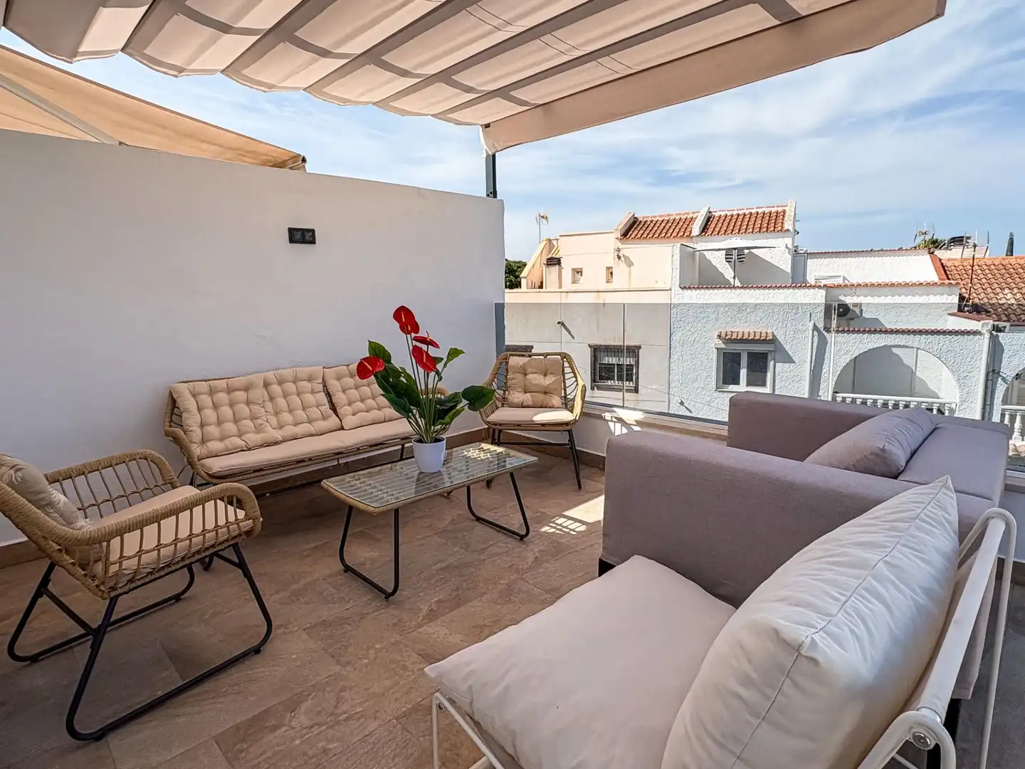 Terrassa de Casa adosada de lloguer en Torrevieja amb Aire condicionat, Calefacció i Traster