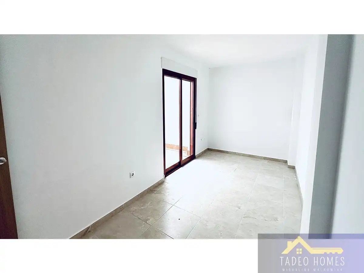 Apartament amb terrassa en venda a Travesia Pelenes 10, imagen 3