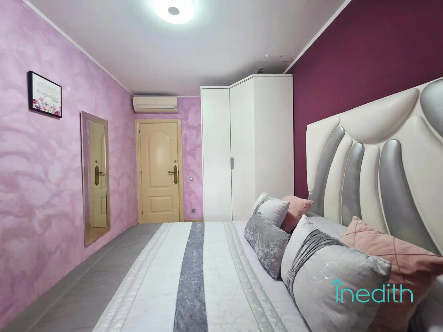 Schlafzimmer von Einfamilien-Reihenhaus zum Verkauf in Viladecans mit Klimaanlage, Heizung und Terrasse