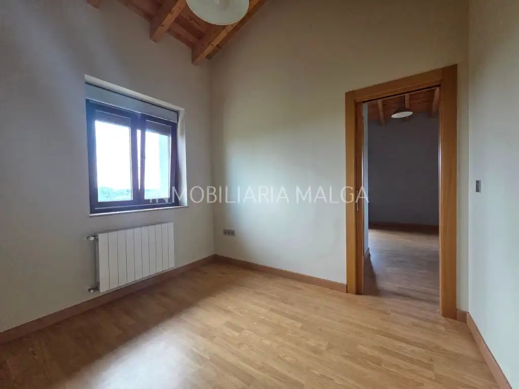 Casa o xalet en venda en Colunga amb Calefacció i Parquet