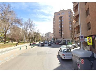 Local comercial en alquiler en Centro